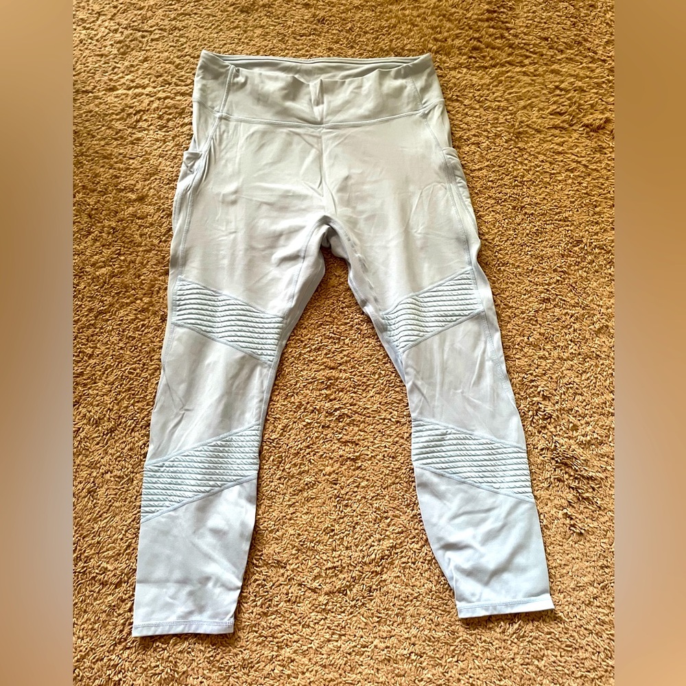 Light blue Fabletics leggings